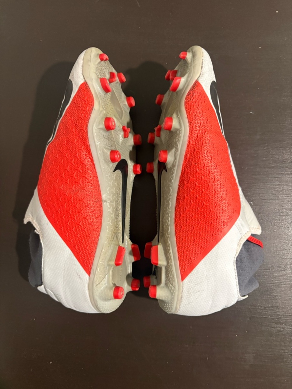 ⚽️ Nike Phantom Ghost Men’s Soccer Shoes - Picture 3 of 4